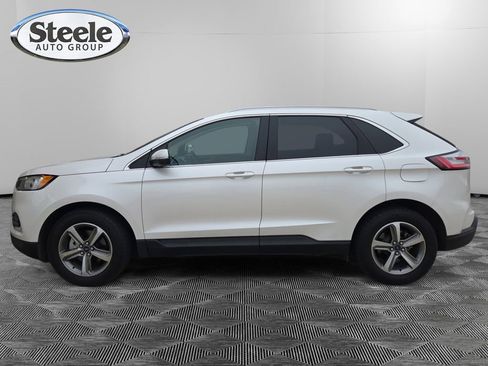 Used 2019 Ford Edge SEL w/ Equipment Group 201A image 2