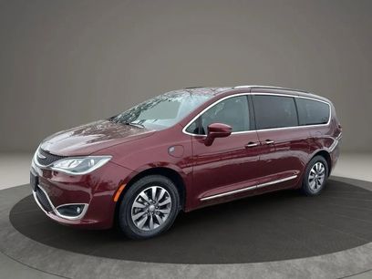 Used 2020 Chrysler Pacifica Touring-L