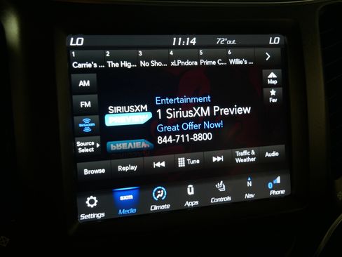 Used 2019 Jeep Cherokee Trailhawk w/ Comfort/Convenience Group AWD/4WD image 22