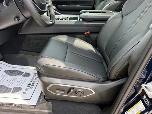 New 2026 Jeep Grand Wagoneer Limited AWD/4WD image 23