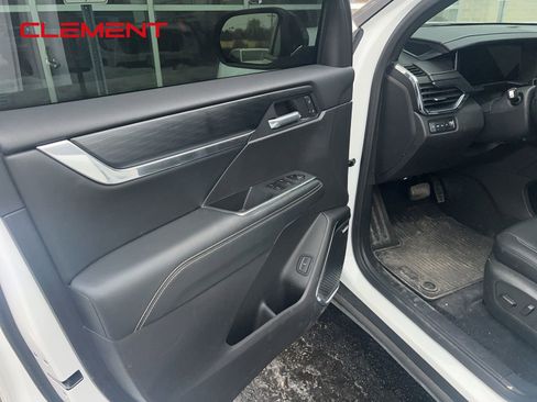 Used 2026 GMC Acadia Elevation w/ Super Cruise Package image 14