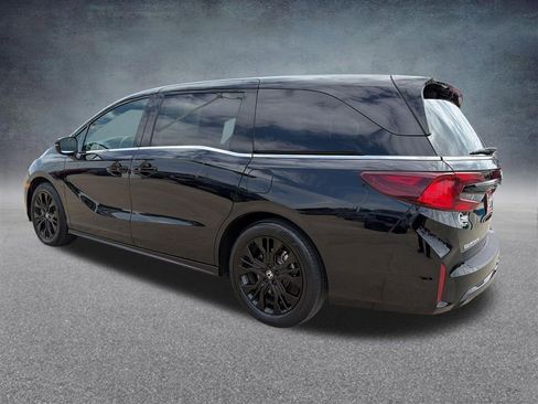 Certified 2025 Honda Odyssey Sport-L image 4