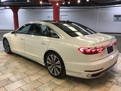 Used 2023 Audi A8 L 3.0T AWD/4WD image 9