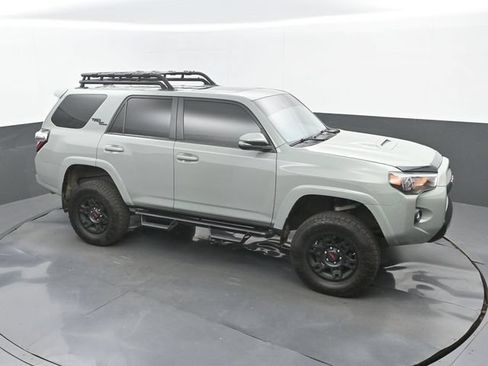 Used 2023 Toyota 4Runner TRD Off-Road Premium w/ Moonroof Package AWD/4WD image 13