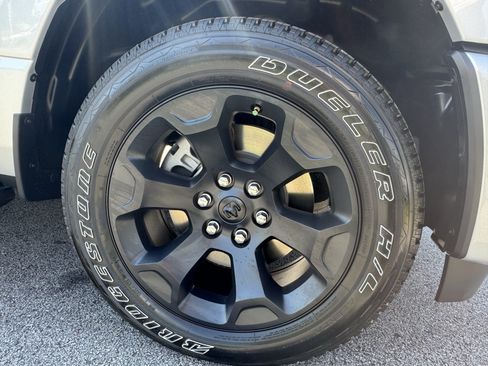 New 2026 RAM 1500 Express AWD/4WD image 13