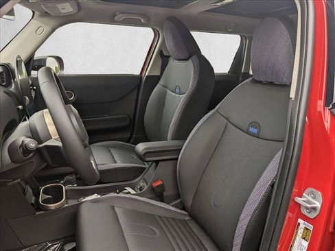 New 2026 MINI Cooper 4-Door Hardtop FWD image 4