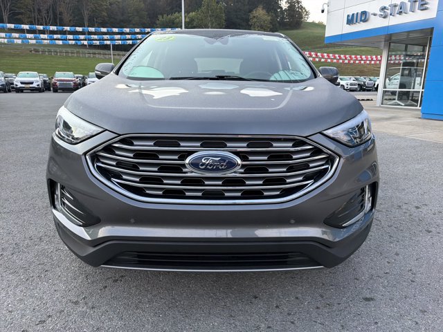Used 2023 Ford Edge Titanium AWD/4WD image 11