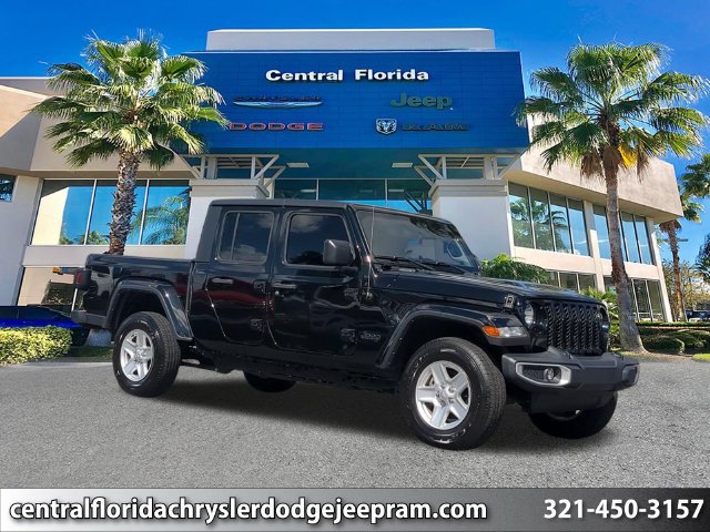 Used 2023 Jeep Gladiator Sport AWD/4WD image 1