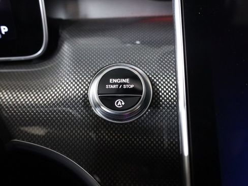 Certified 2023 Mercedes-Benz C 300 4MATIC Sedan image 25