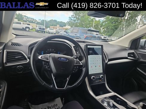 Used 2023 Ford Edge SEL AWD/4WD image 10