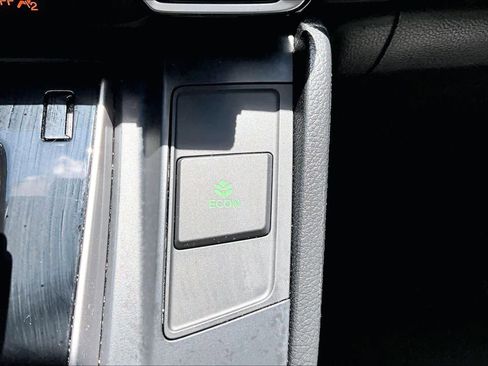 Used 2017 Honda CR-V Touring image 34