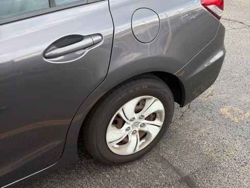 Used 2015 Honda Civic LX image 3