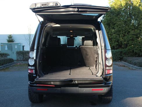 Used 2016 Land Rover LR4 HSE image 10