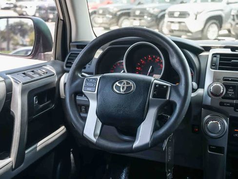 Used 2011 Toyota 4Runner SR5 w/ Convenience Pkg RWD image 13