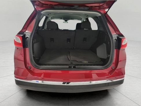 Used 2021 Chevrolet Equinox LT image 15