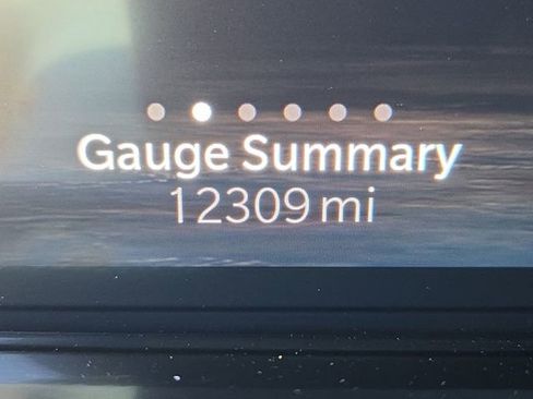 Used 2023 Jeep Grand Wagoneer L Series III image 28