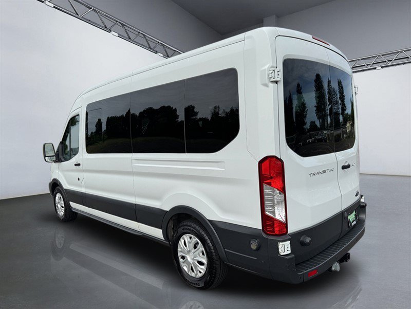 Used 2016 Ford Transit 350 XLT RWD image 5