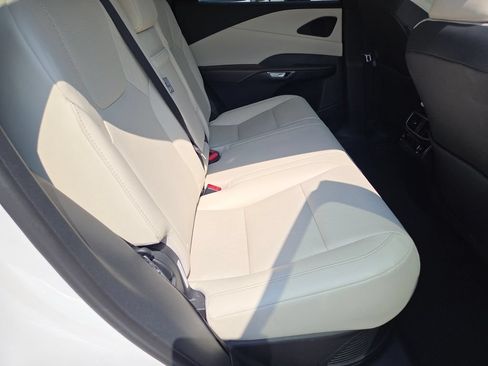 Used 2025 Lexus RX 350 w/ Convenience Package AWD/4WD image 5