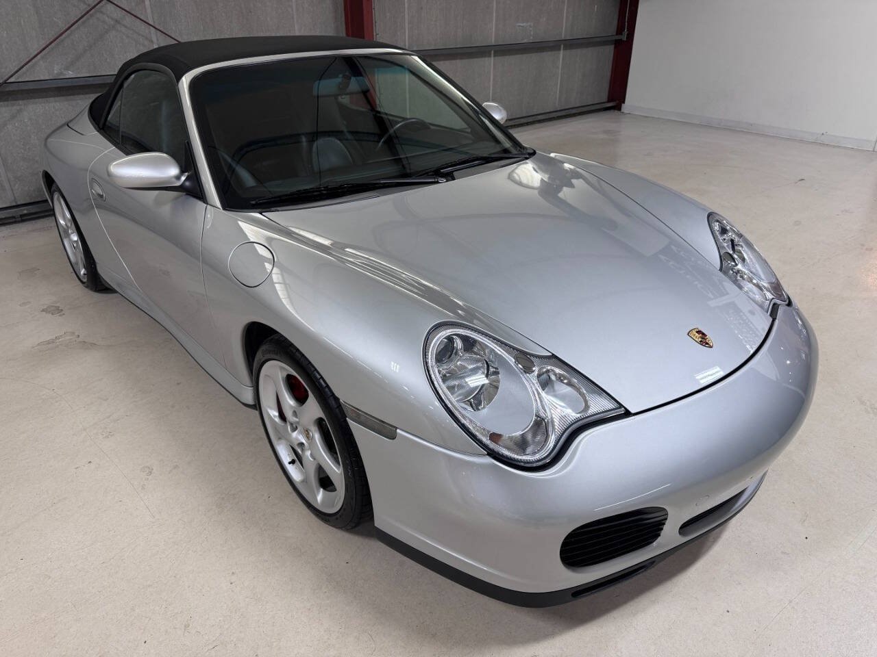 Used 2004 Porsche 911 Carrera 4S AWD/4WD image 20