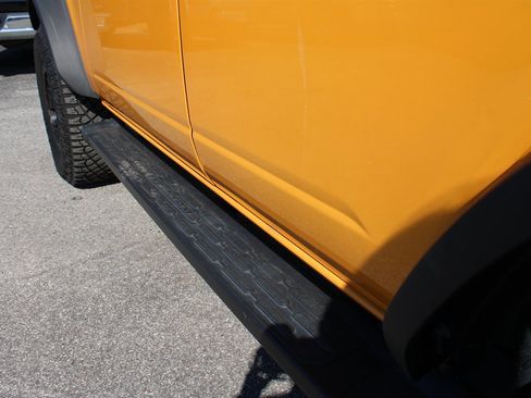 Used 2022 Ford Bronco Big Bend w/ Sasquatch Package image 11