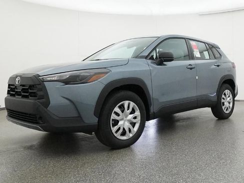 New 2026 Toyota Corolla Cross L image 17