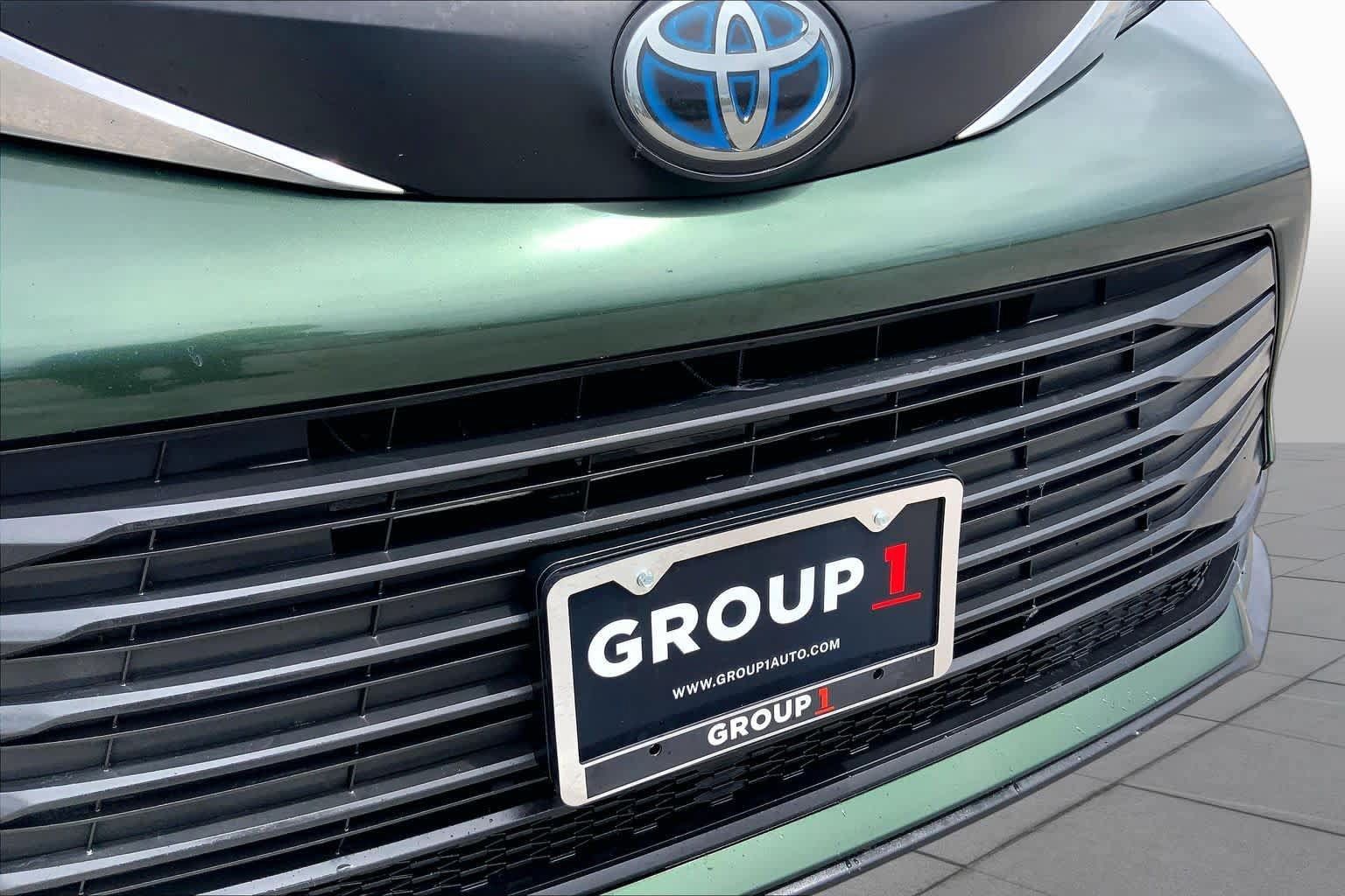 Used 2022 Toyota Sienna LE FWD image 28