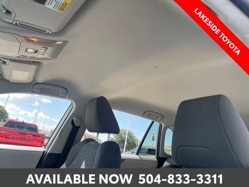 Certified 2020 Toyota RAV4 XLE FWD image 31