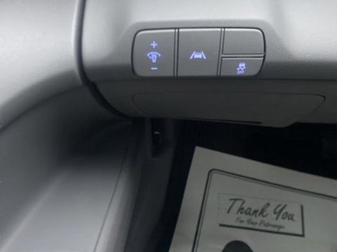 Used 2023 Hyundai Elantra SEL w/ Convenience Package image 15