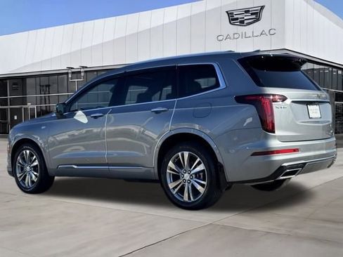 Certified 2024 Cadillac XT6 Premium Luxury image 5