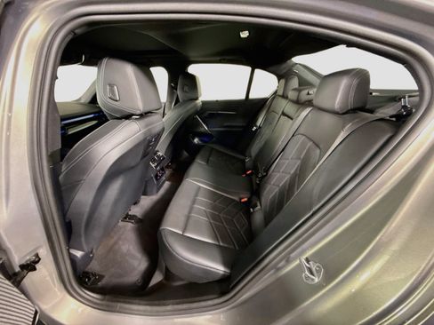 Used 2026 BMW 530i RWD image 25