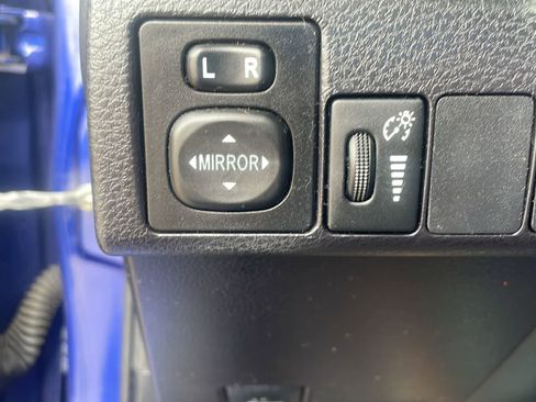 Used 2014 Toyota Corolla S image 19