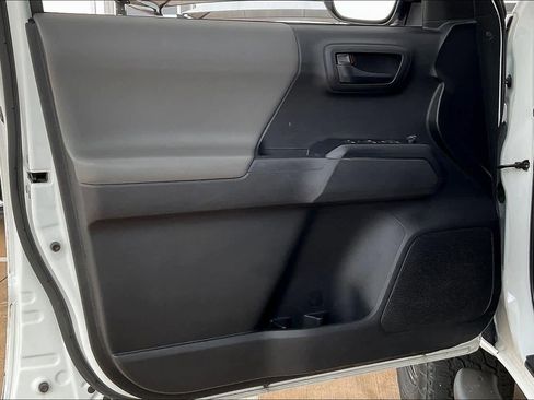 Used 2023 Toyota Tacoma SR image 21