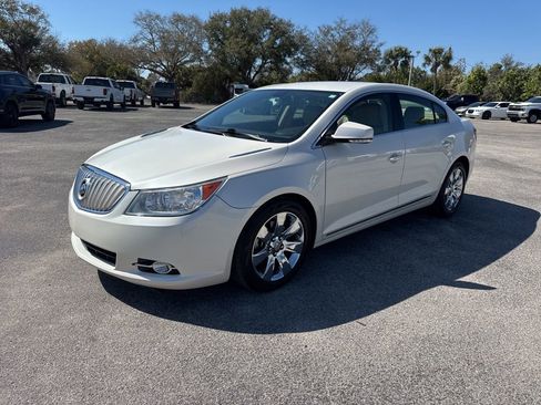 Used 2010 Buick LaCrosse CXS image 3