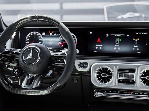 Used 2025 Mercedes-Benz G 63 AMG 4MATIC image 54