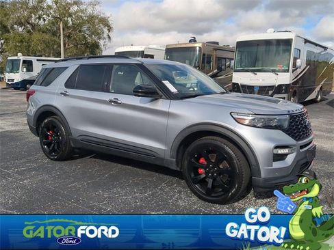 Used 2020 Ford Explorer ST w/ ST Street Pack image 2