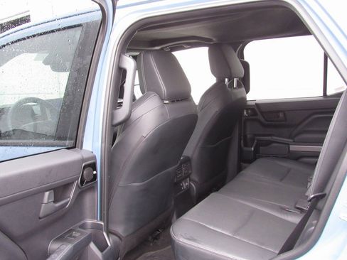 Certified 2025 Toyota 4Runner TRD Off-Road Premium image 14