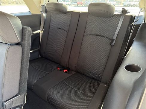 Used 2018 Dodge Journey SXT w/ Premium Group image 27