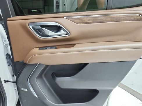 Used 2021 Chevrolet Tahoe High Country RWD image 51