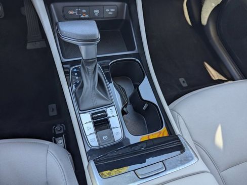 Used 2025 Hyundai Tucson SE image 26