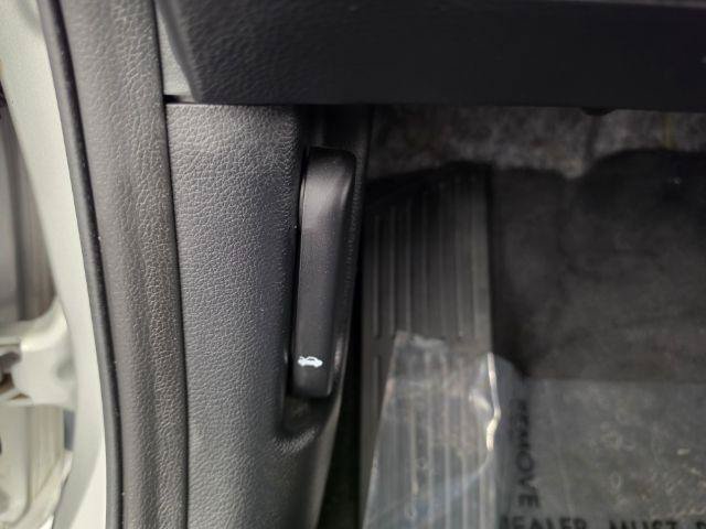 Used 2018 Kia Forte LX w/ LX Rear Camera Package FWD image 16