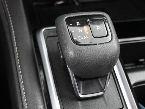 Used 2022 Nissan Pathfinder SL w/ SL Premium Package image 22