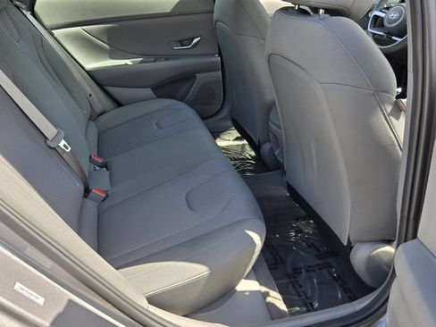 Certified 2026 Hyundai Elantra SE w/ Cargo Package FWD image 14