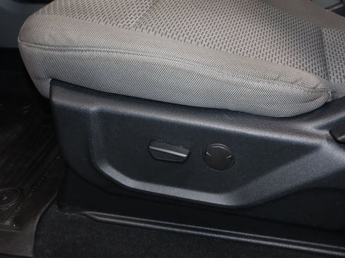 Used 2020 Ford F350 XLT w/ XLT Premium Package image 23