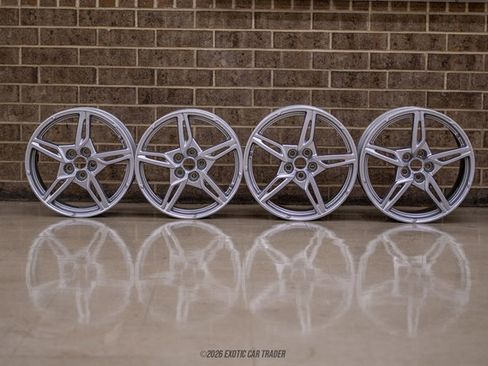 Used 2020 Chevrolet Corvette Stingray Premium Cpe w/ 3LT Preferred Equipment Group image 97