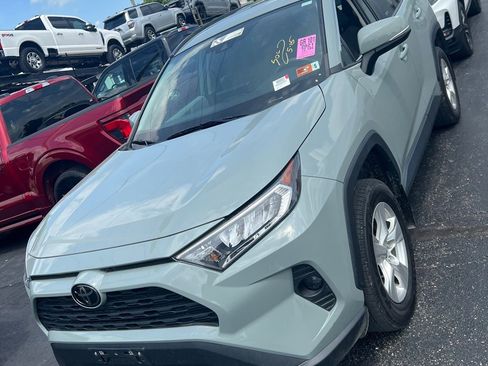 Used 2021 Toyota RAV4 XLE w/ Convenience Package AWD/4WD image 1