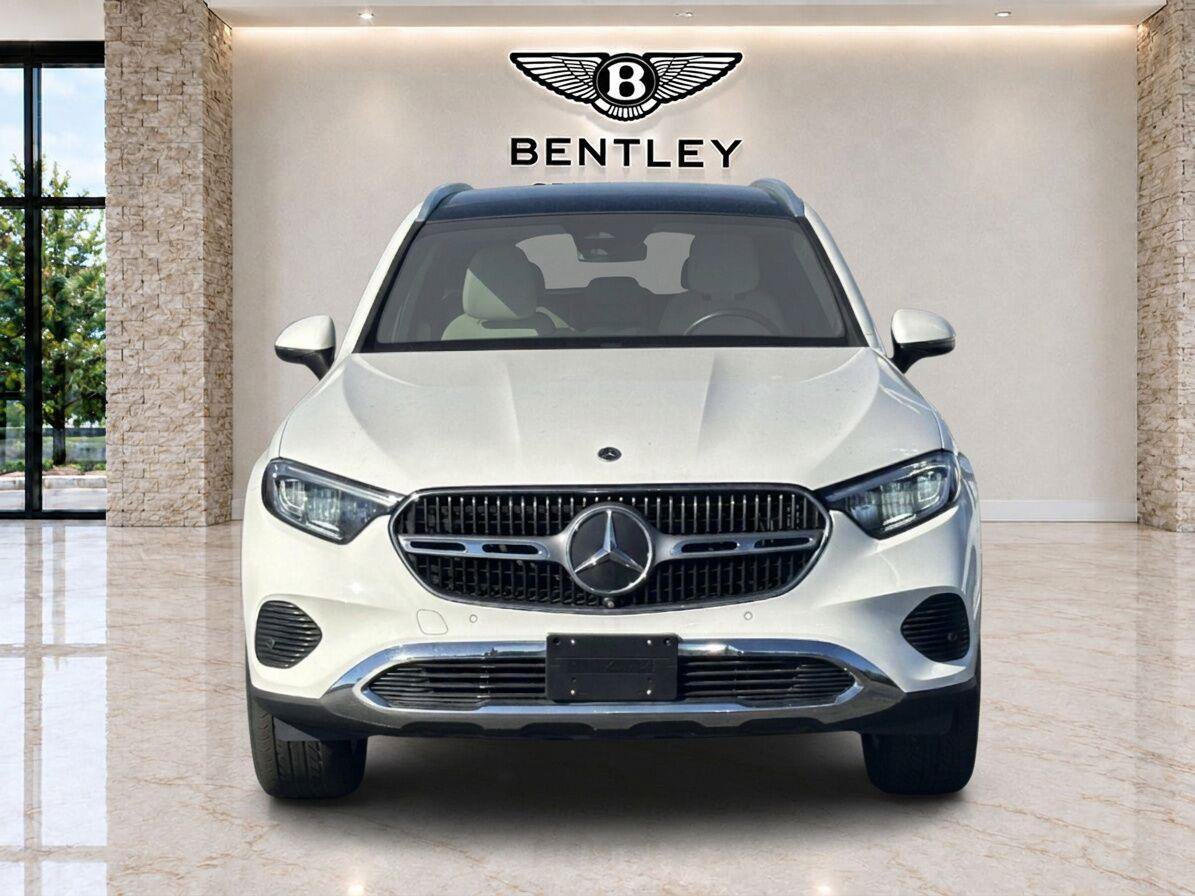 Used 2023 Mercedes-Benz GLC 300 4MATIC image 8