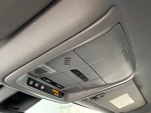 Certified 2021 Chevrolet Blazer LT AWD/4WD image 32