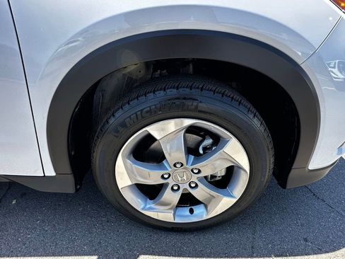 Used 2022 Honda HR-V LX image 11