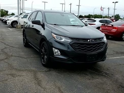 Used 2021 Chevrolet Equinox LS w/ LPO, Blackout Package AWD/4WD image 9