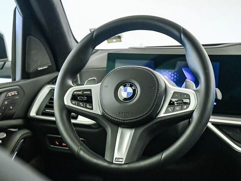 Certified 2024 BMW X7 xDrive40i w/ M Sport Package AWD/4WD image 13